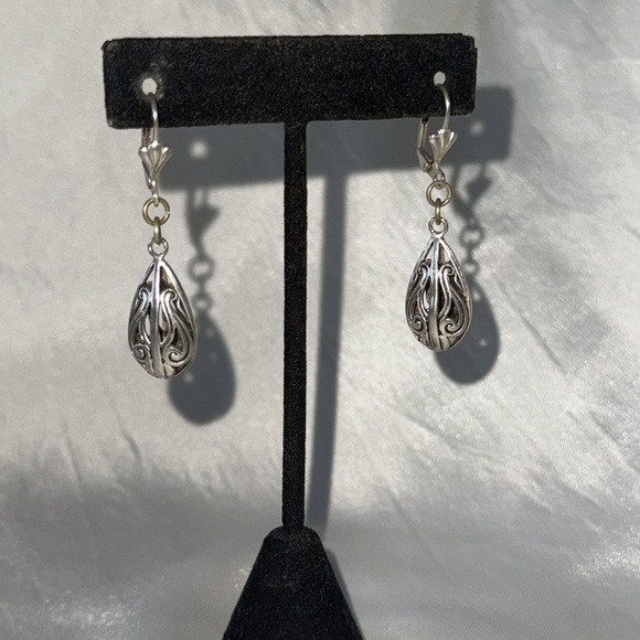 Sterling Silver Filigree Puffy Teardrop Earrings - Picture 8 of 10